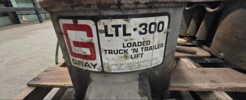 Gray LTL-300 Loaded Truck 'N Trailer Lift- - Image 2