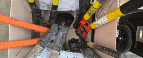 Contractor Tool Lot &ndash; Metabo Grinders, Shop Vacs, Toolbox, Hand Tools- - Image 6