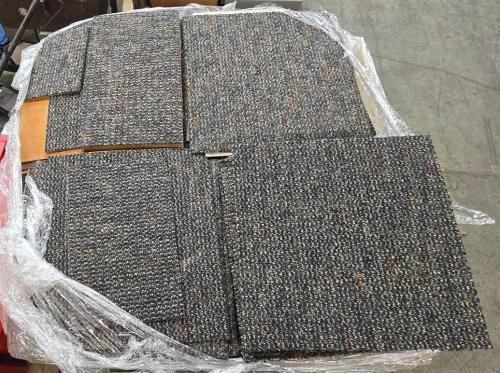 Pallet of Carpet Squares- 19.75" x 19.75"- - Image 2