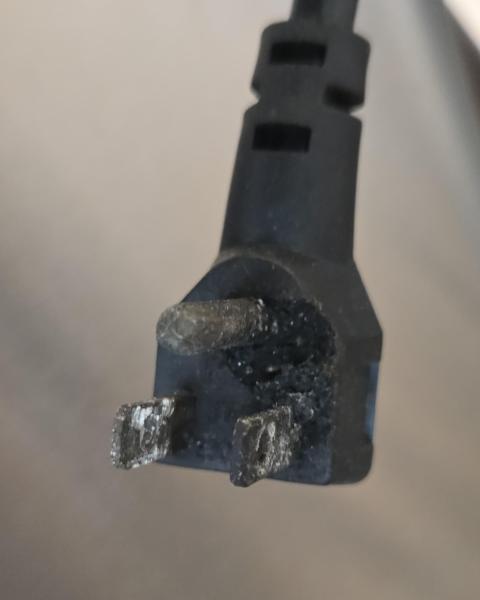 Used Scotsman CU50 Ice Maker- Unknown working condition. - Image 5