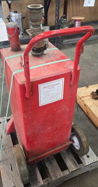 Western Manufacturing Handy Hoist Gas Caddy Fuel Transfer Cart on Wheels- 30 Gal- - Image 2