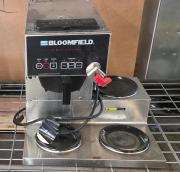 Bloomfield 1072KF Commercial 3-Burner Coffee Brewer w/ 3 Warmers &ndash;