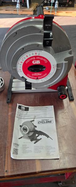 Gardner Bender B1000 Portable Cyclone Electric Conduit Bender System with PT200 Power Drive  - Image 3