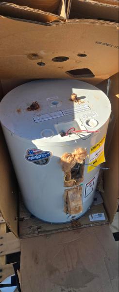 Lot of 2 Used Electric Water Heaters-  - Image 4