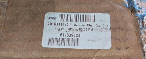 Lot of 4 &ndash; Navistar / International Air Reservoir Tanks &ndash;  - Image 2