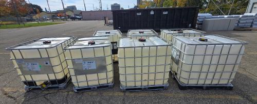 Lot of 7 &ndash; 275-Gallon IBC Palletainers / Storage Totes &ndash; Empty  - Image 1