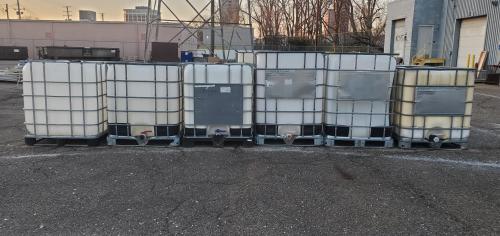 IBC Totes, 3x 330Gal, 6x 250Gal. Used-