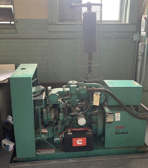 Onan generator 20kw - Croton